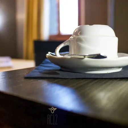 Hotel Small Royal Rc12 3*