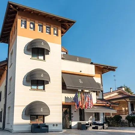 Small Royal Rc12 Hotel Padova