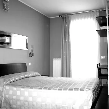 Hotel Small Royal Rc12 Padova
