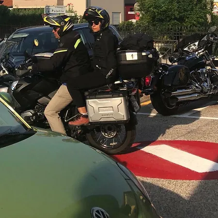 Small Royal Rc12 3* Padova