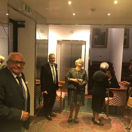 מלון Small Royal Rc12 פאדובה