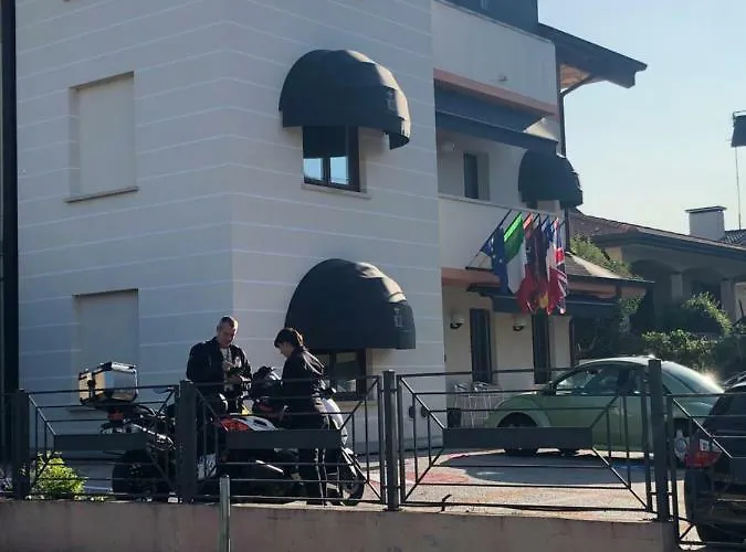 Szálloda Small Royal Rc12 Padova