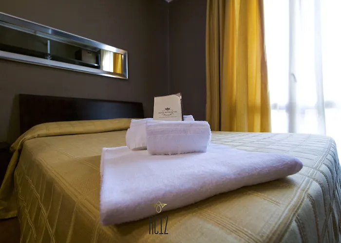 Small Royal Rc12 Hotel 3*