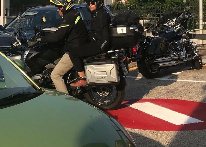 Small Royal Rc12 3* Pádua